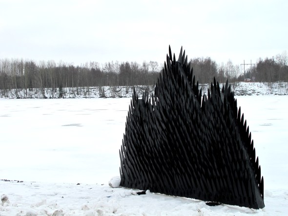 2 RITUAL RAMBLINGS  Mountain of knives: Vietnamese lacquer