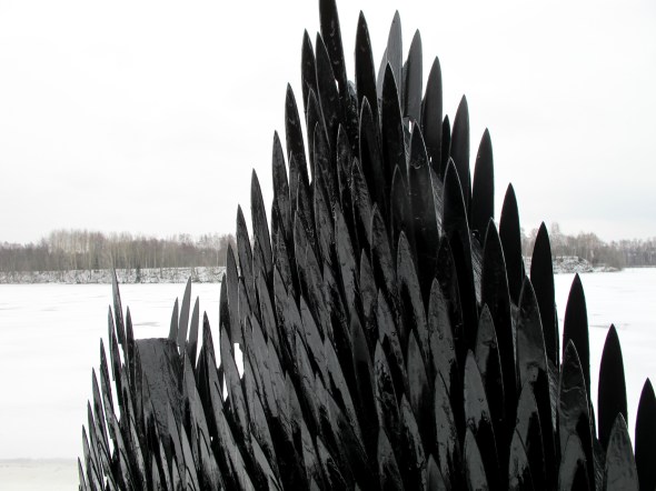 4 RITUAL RAMBLINGS Mountain of knives: Vietnamese lacquer